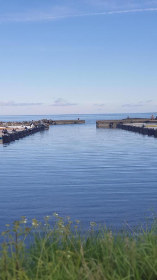 Ronehamn Bed And Breakfast Hemse Exterior foto