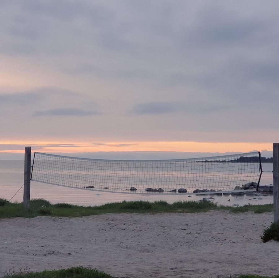 Ronehamn Bed And Breakfast Hemse Exterior foto