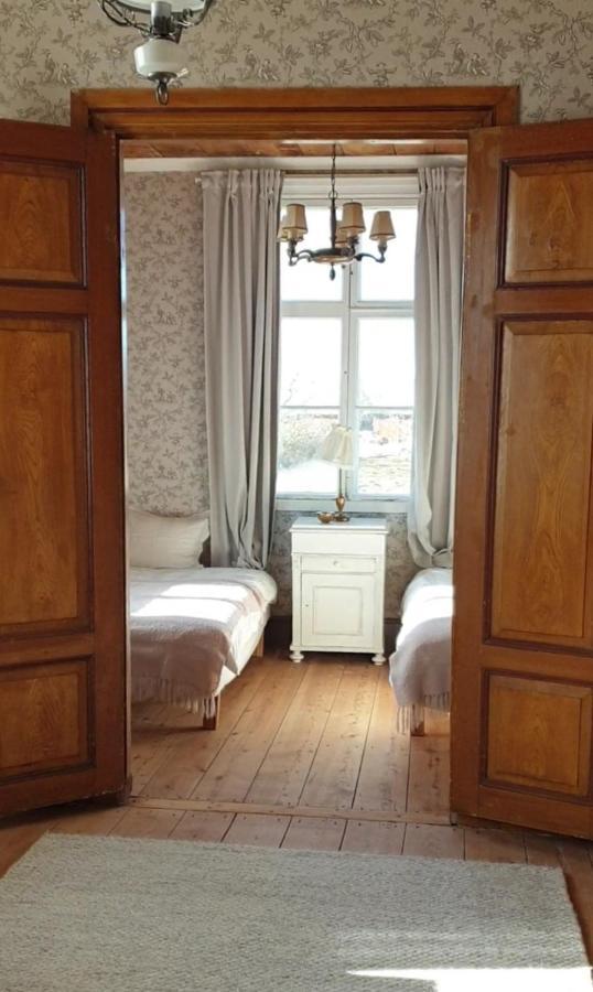 Ronehamn Bed And Breakfast Hemse Exterior foto